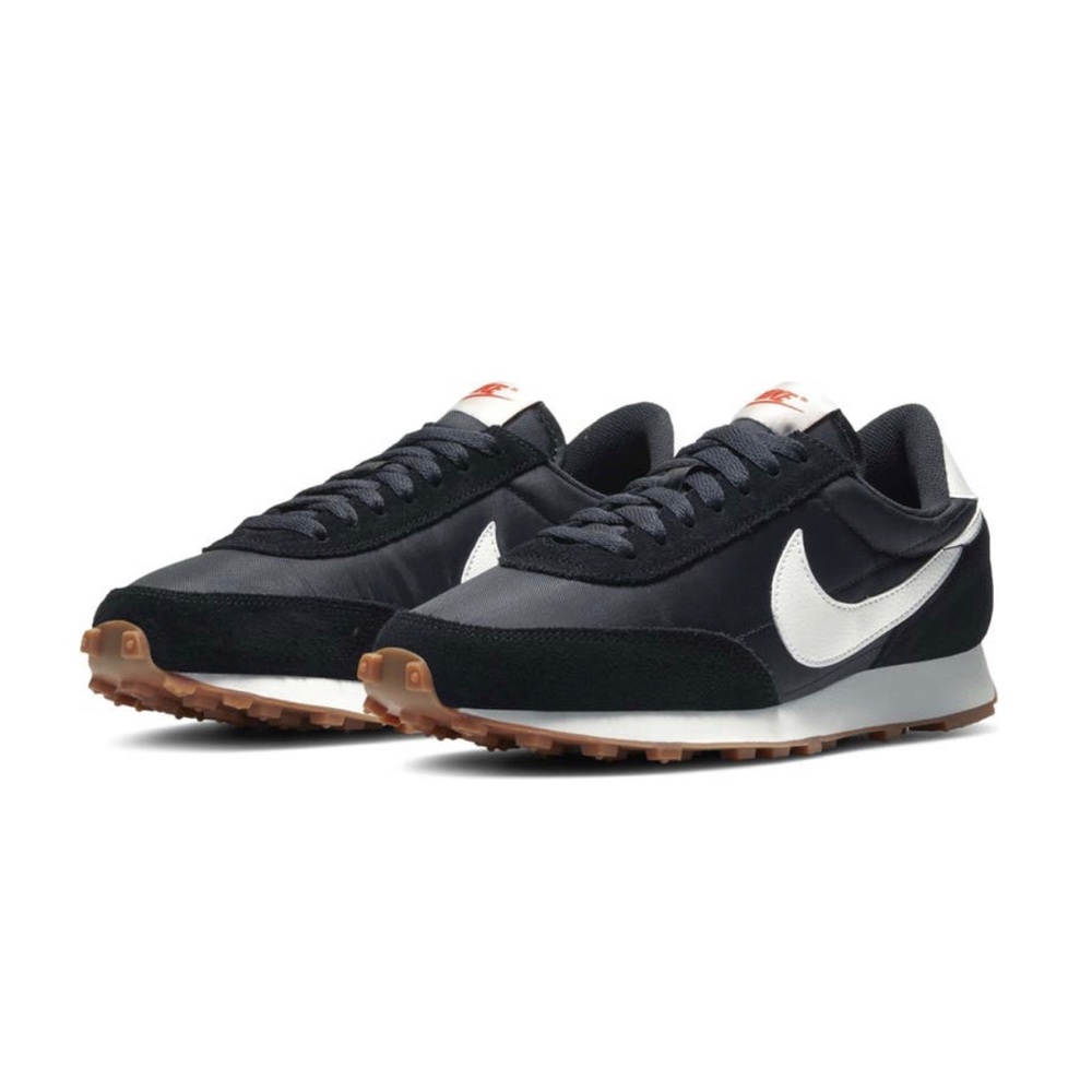 Nike Daybreak